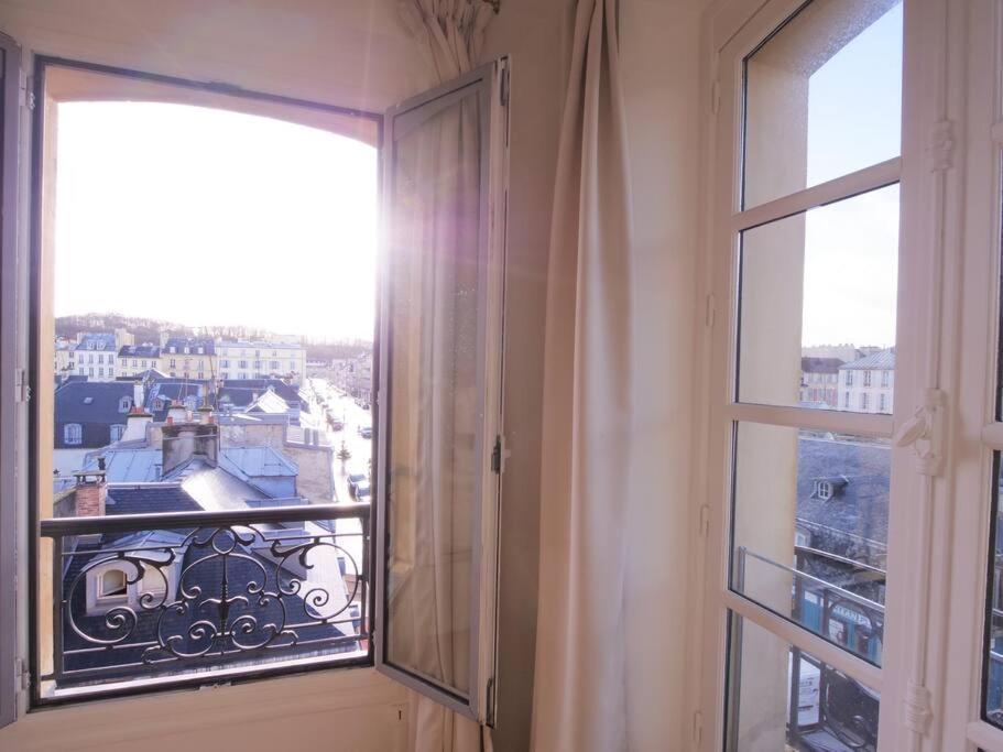 Apartamento Charme Et Modernite Au Coeur Du Quartier St Louis Versalles Exterior foto